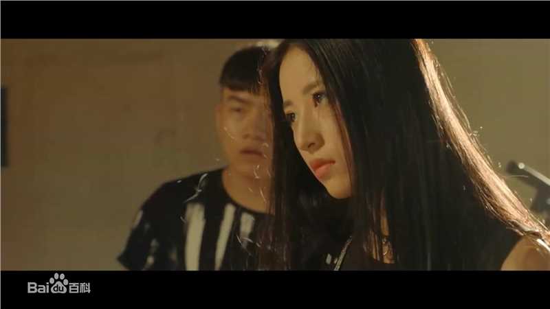 周雨彤(Zhou Yutong)在《重返二十岁》小美学姐中的