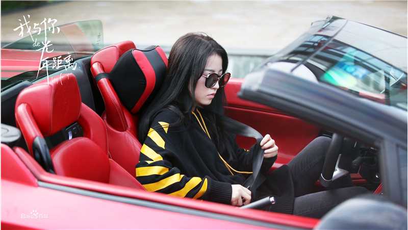 最全周雨彤(Zhou Yutong)在《我与你的光年距离》雪姬中的壁纸