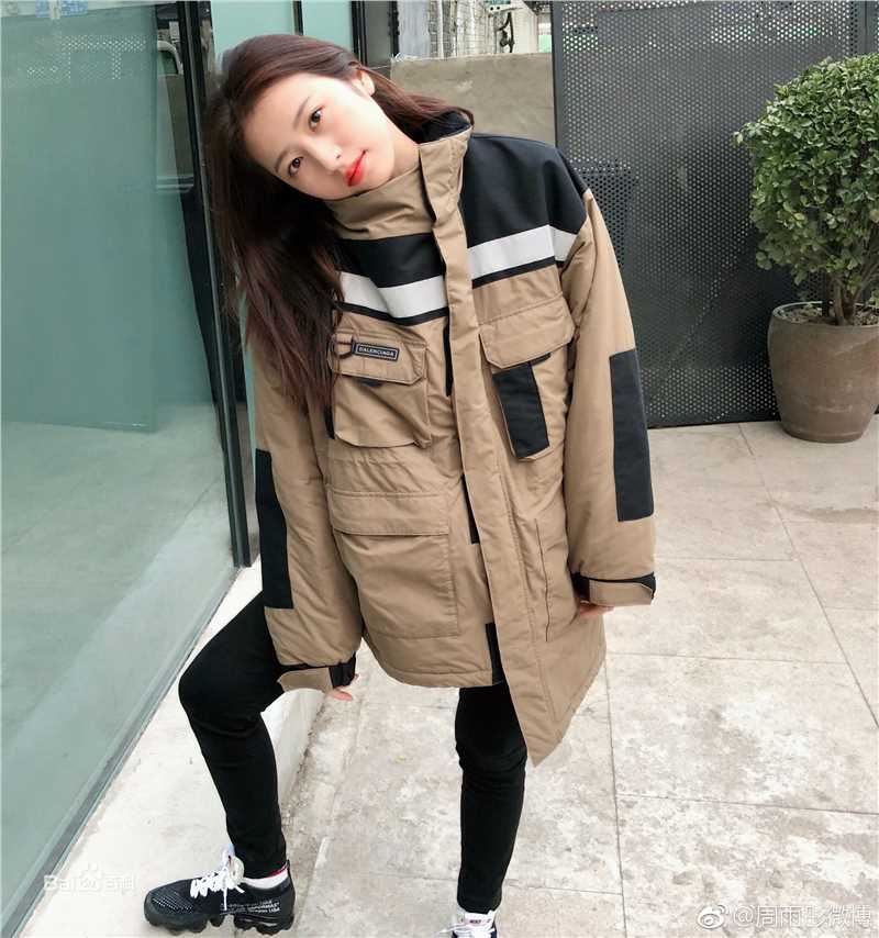 周雨彤(Zhou Yutong)生活照性感图片图集