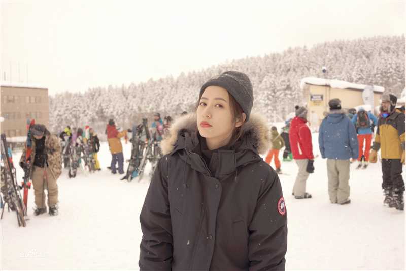 周雨彤(Zhou Yutong)生活照性感图片图集