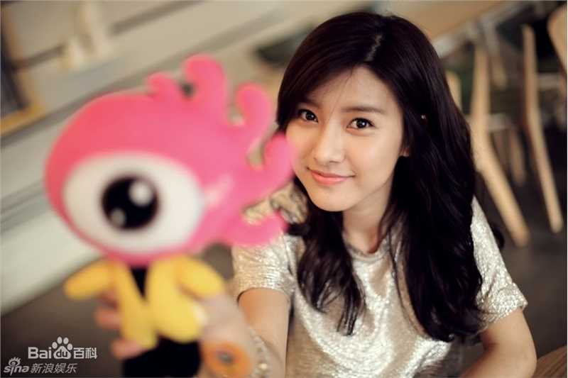 最新金素恩(Kim So Eun)精彩图册