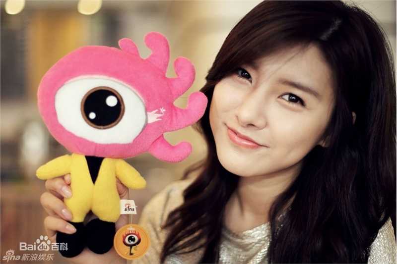 最新金素恩(Kim So Eun)精彩图册