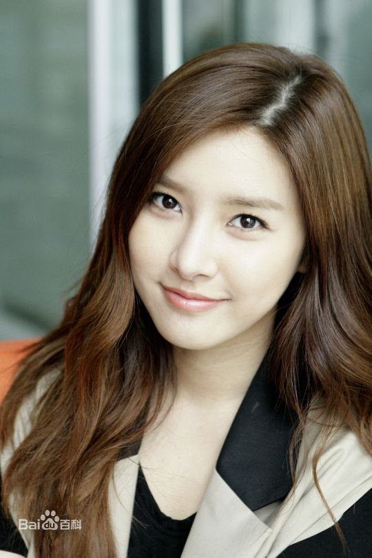 金素恩(Kim So Eun)前后照片