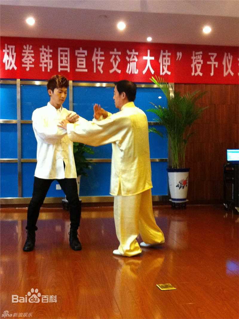 高清张佑赫(Jang WooHyuk)精彩图册