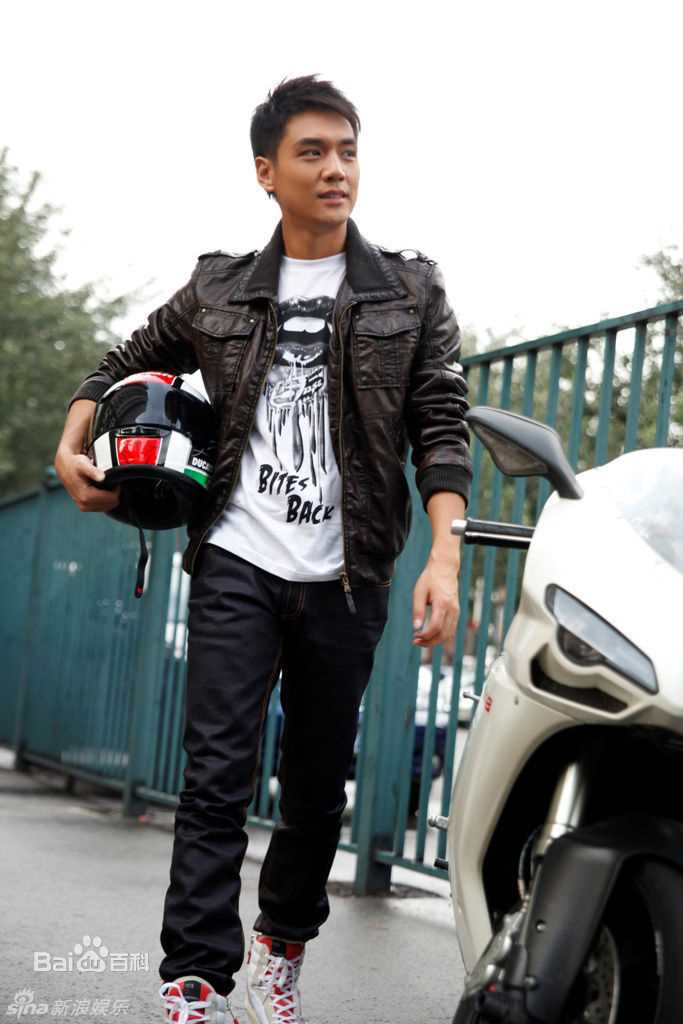 霍政谚精彩图册