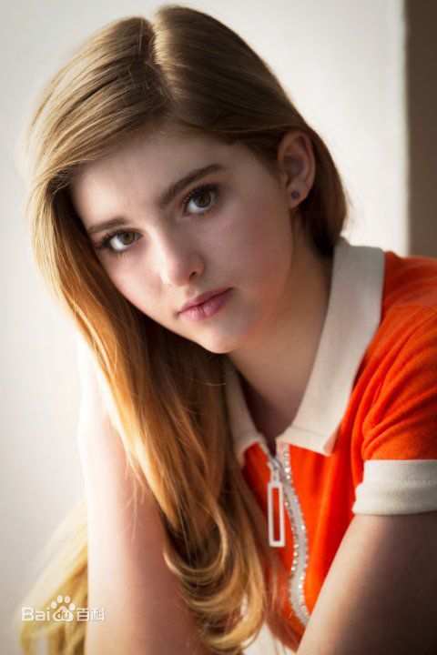 薇洛·西尔德斯(Willow Shields)