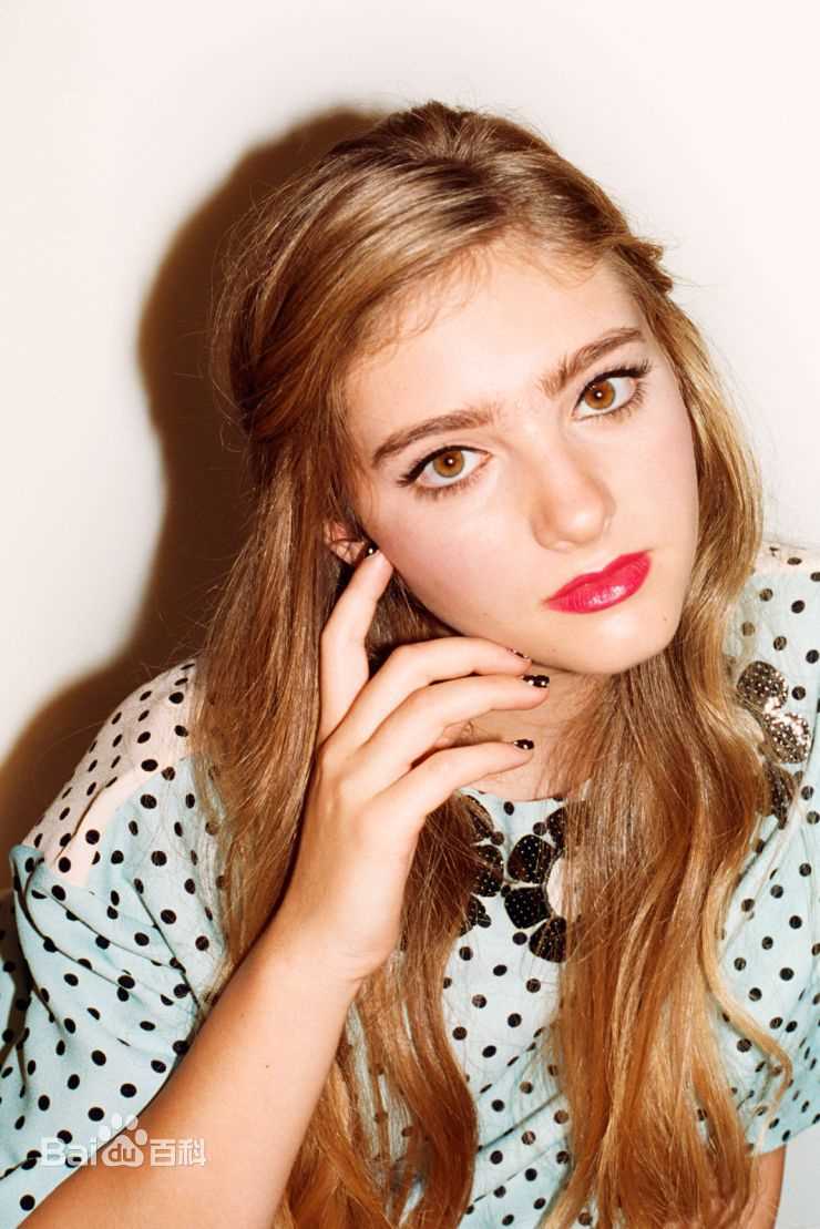 薇洛·西尔德斯(Willow Shields)