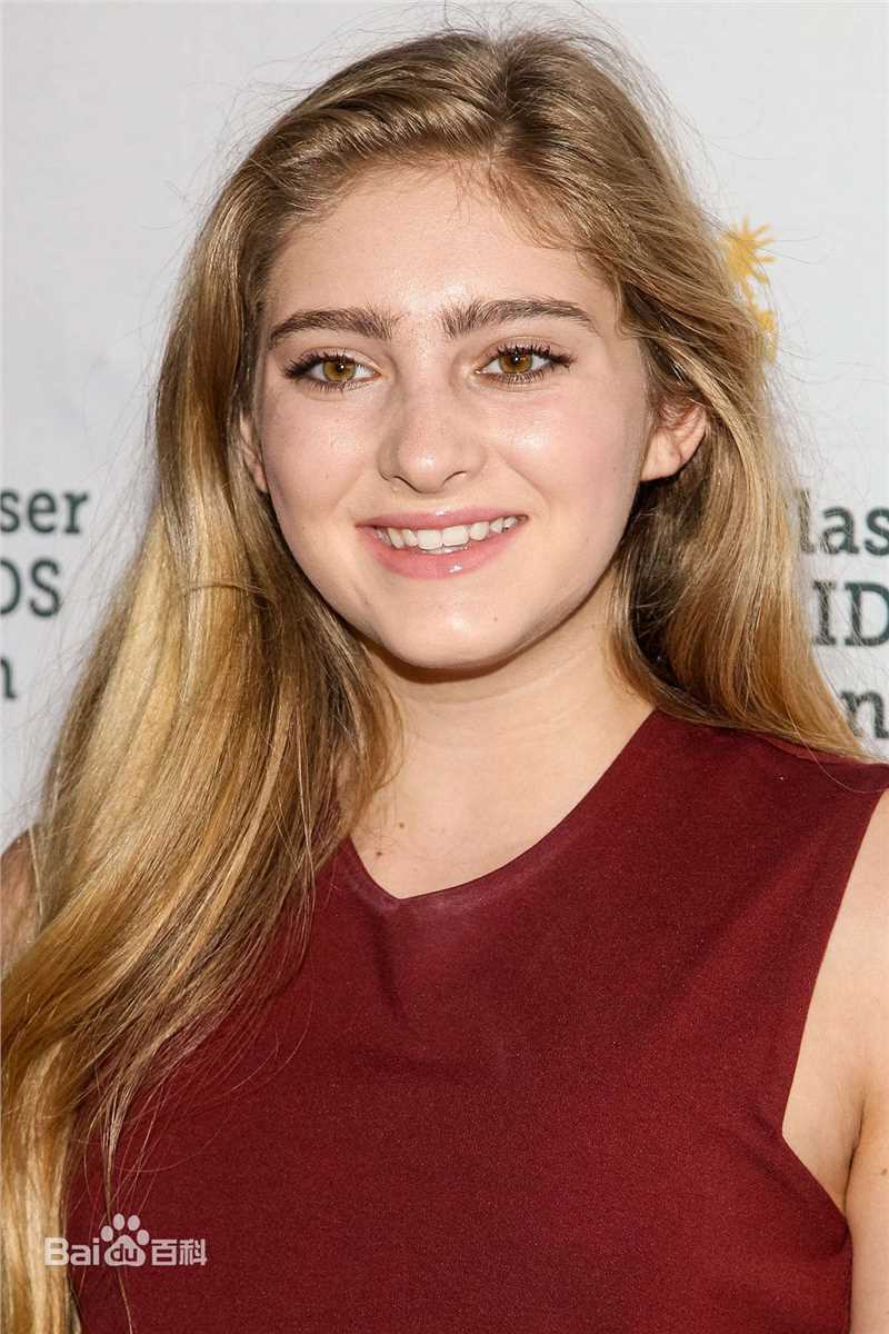 薇洛·西尔德斯(Willow Shields)红毯图册