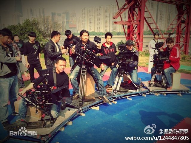 陈熙泰(Sam.C)影视摄影师前后照片