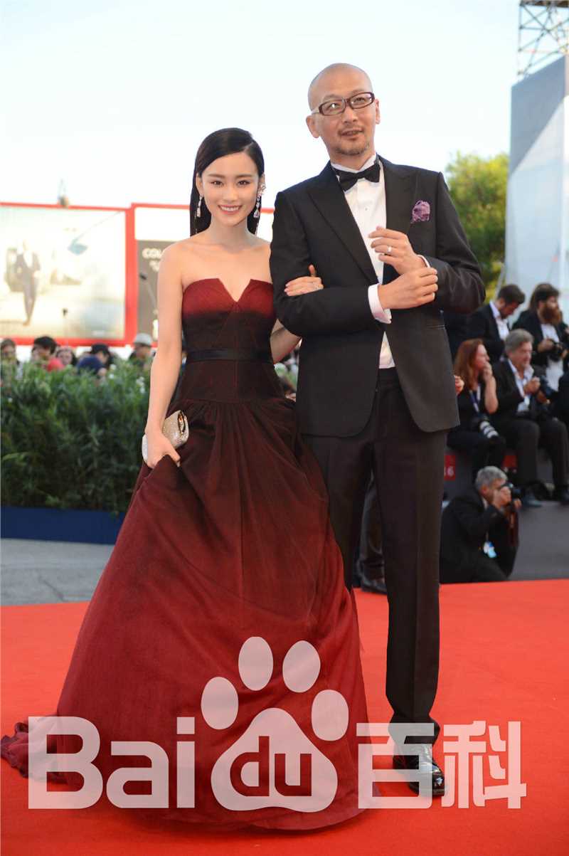 尚语贤威尼斯红毯生活照