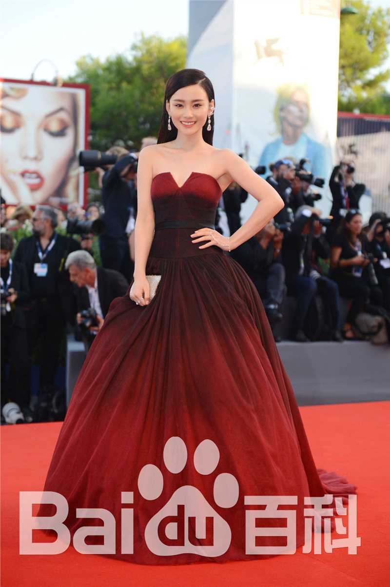 尚语贤威尼斯红毯生活照