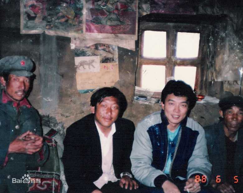 张佩华(Zhang Pei Hua)生活照壁纸壁纸