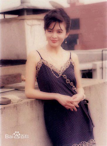 高清关之琳(Rosamund Kwan)图片