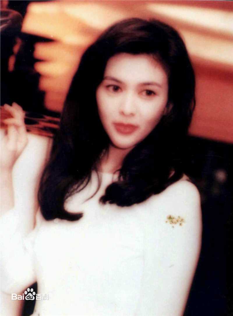 关之琳(Rosamund Kwan)经典电影最新剧照