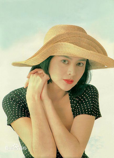 最新关之琳(Rosamund Kwan)精彩图册