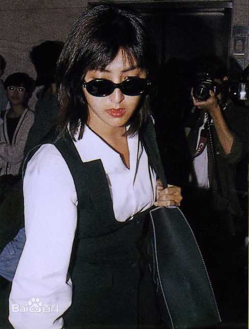 最新关之琳(Rosamund Kwan)精彩图册