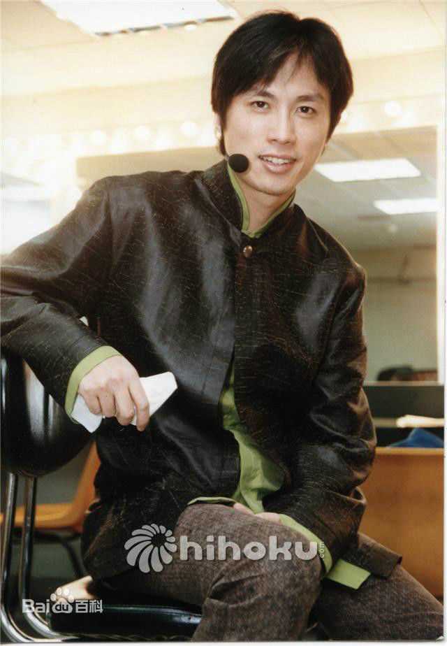 黄子华(Dayo Wong/Wong Tze Wah)栋笃笑现场照性感图片壁纸