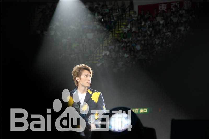 黄子华(Dayo Wong/Wong Tze Wah)栋笃笑现场照性感图片壁纸