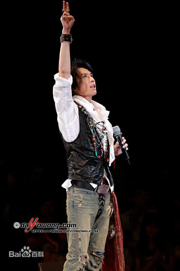 黄子华(Dayo Wong/Wong Tze Wah)栋笃笑现场照性感图片壁纸