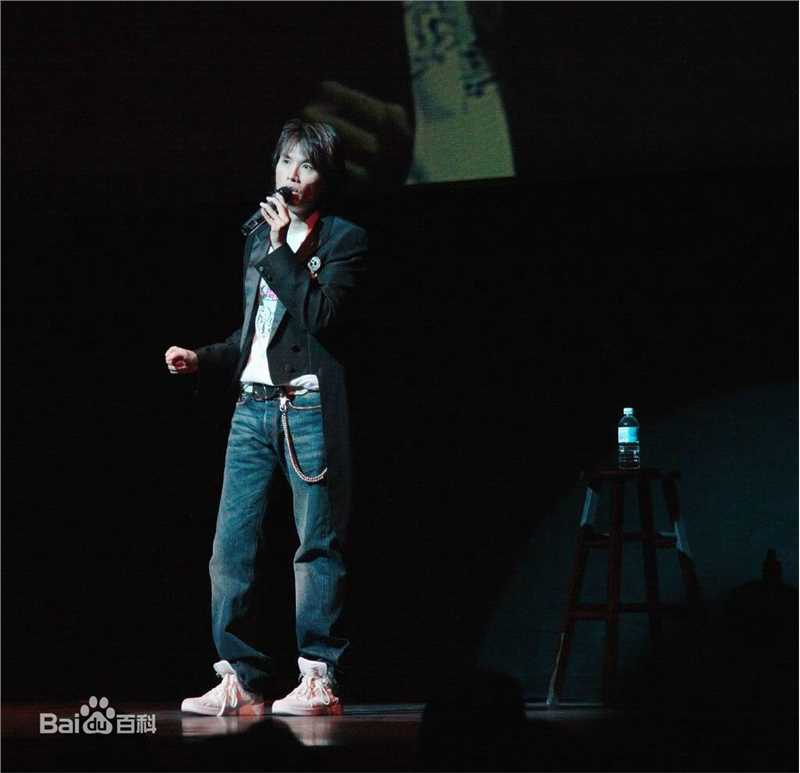 黄子华(Dayo Wong/Wong Tze Wah)栋笃笑现场照性感图片壁纸