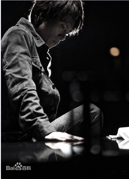 黄子华(Dayo Wong/Wong Tze Wah)的舞台剧性感图片图集