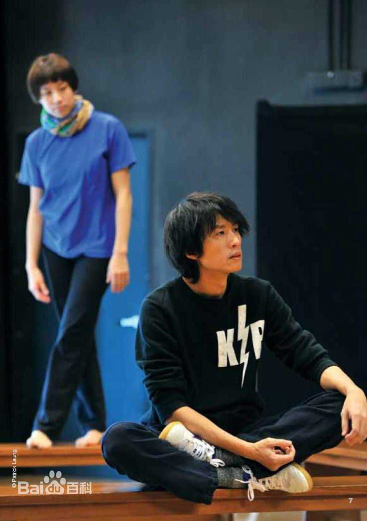 黄子华(Dayo Wong/Wong Tze Wah)的舞台剧性感图片图集