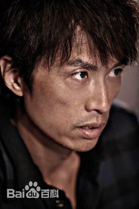 黄子华(Dayo Wong/Wong Tze Wah)的舞台剧性感图片图集