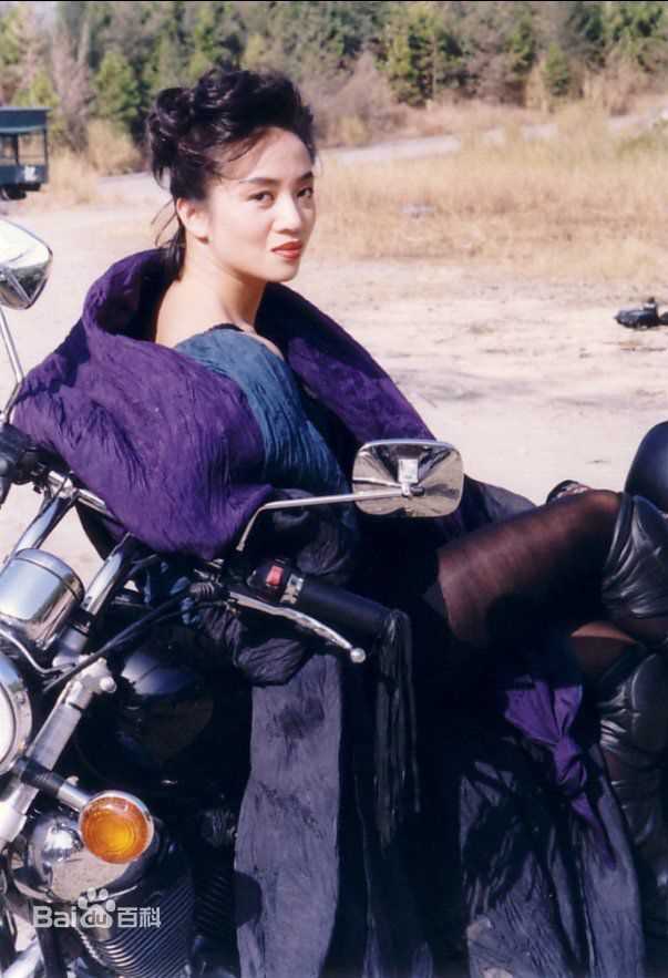 梅艳芳(Anita Mui，アニタ ·ムイ)生活照壁纸壁纸