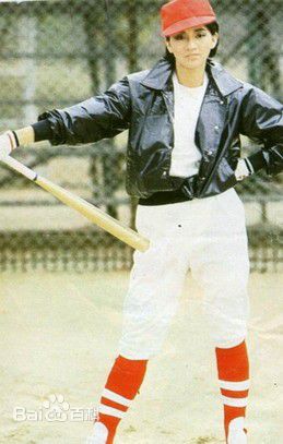 梅艳芳(Anita Mui，アニタ ·ムイ)生活照壁纸壁纸