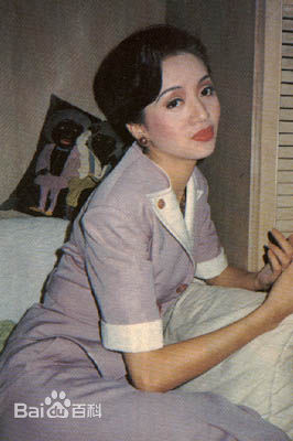 梅艳芳(Anita Mui，アニタ ·ムイ)生活照壁纸壁纸