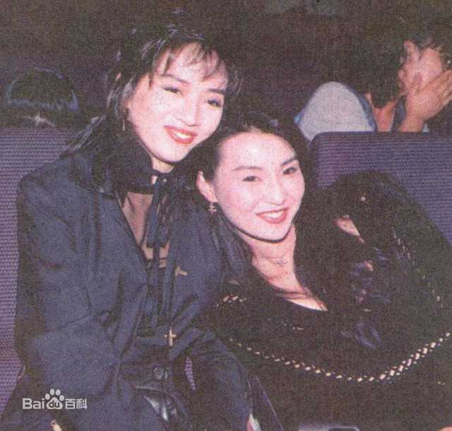 梅艳芳(Anita Mui，アニタ ·ムイ)与好友图集图片图册
