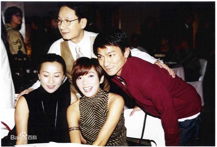 梅艳芳(Anita Mui，アニタ ·ムイ)与好友图集图片图册