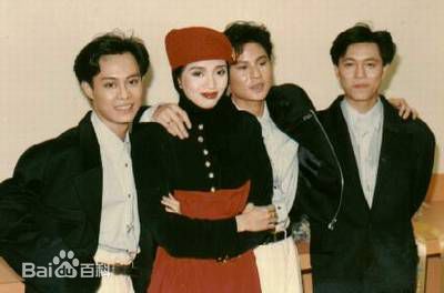梅艳芳(Anita Mui，アニタ ·ムイ)梅家班性感图片图集