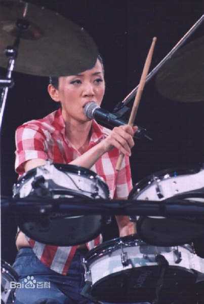 梅艳芳(Anita Mui，アニタ ·ムイ)1999年百变演唱会生活照