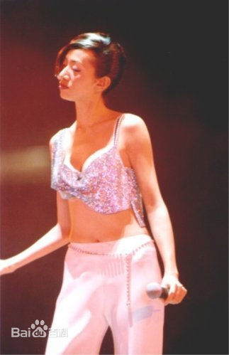 梅艳芳(Anita Mui，アニタ ·ムイ)1999年百变演唱会生活照