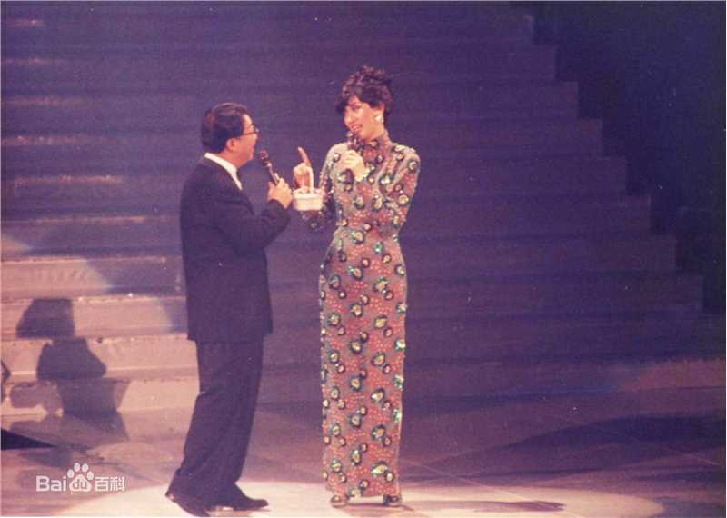 梅艳芳(Anita Mui，アニタ ·ムイ)1991-1992年 告别舞台演唱会图片图册