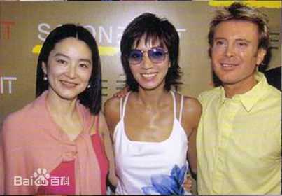 梅艳芳(Anita Mui，アニタ ·ムイ)合影壁纸壁纸