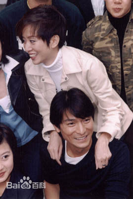 梅艳芳(Anita Mui，アニタ ·ムイ)合影壁纸壁纸