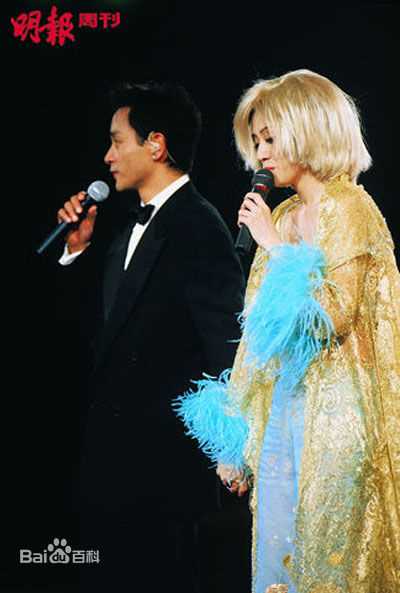 梅艳芳(Anita Mui，アニタ ·ムイ)演唱照图片图册