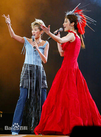 梅艳芳(Anita Mui，アニタ ·ムイ)演唱照图片图册