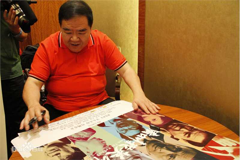 郑则仕(Kent Cheng)与吴镇宇《请叫我英雄》最优质剧照