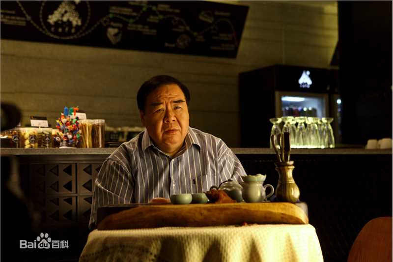 最新郑则仕(Kent Cheng)在《媳妇的美好宣言》中的壁纸