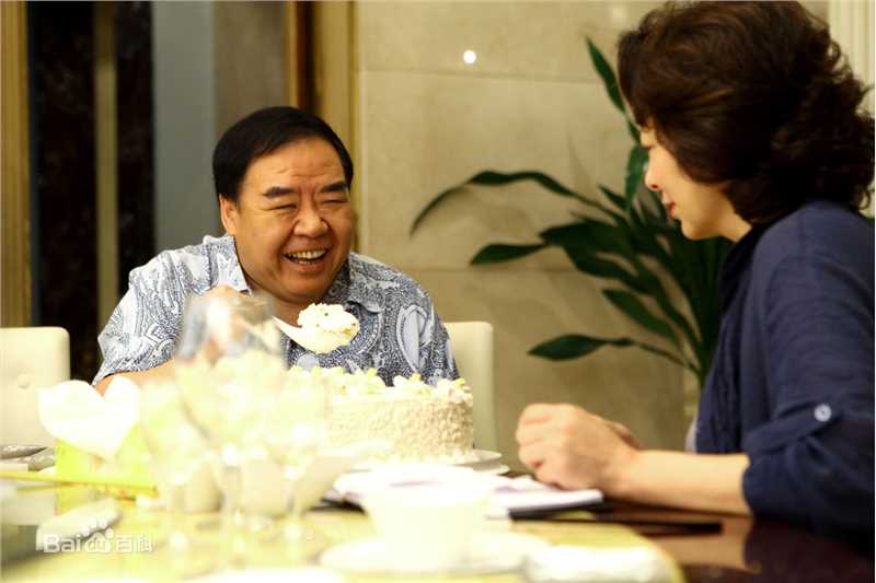 最新郑则仕(Kent Cheng)在《媳妇的美好宣言》中的壁纸