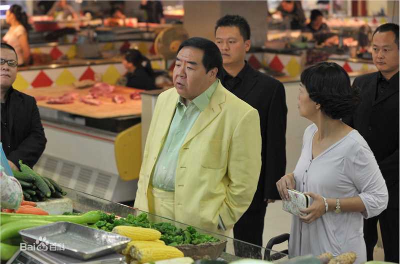 郑则仕(Kent Cheng)的个人图册前后照片