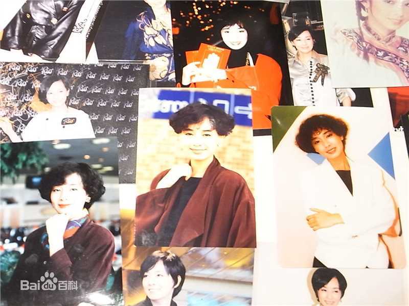 毛舜筠(Teresa Mo)与粉丝的聚会前后照片