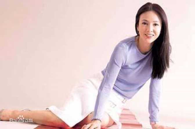 最新郑裕玲(Carol Cheng)性感图片