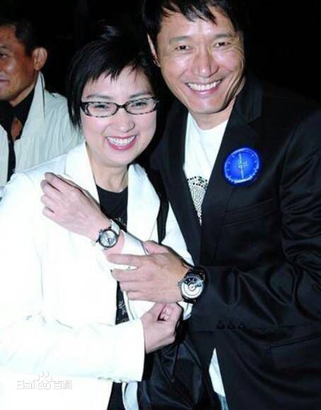 苗侨伟(Michael Miu)生活照性感图片图集