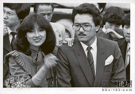 高清苗侨伟(Michael Miu)在1982《飞越十八层》饰黄秋发∕商振宇中的图集