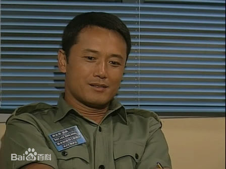 精选苗侨伟(Michael Miu)在2005《学警雄心》饰李文升中的图册