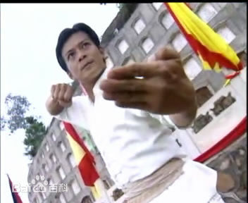 黄日华(Felix Wong Yat Wa)2000年《醉拳苏乞儿》剧照